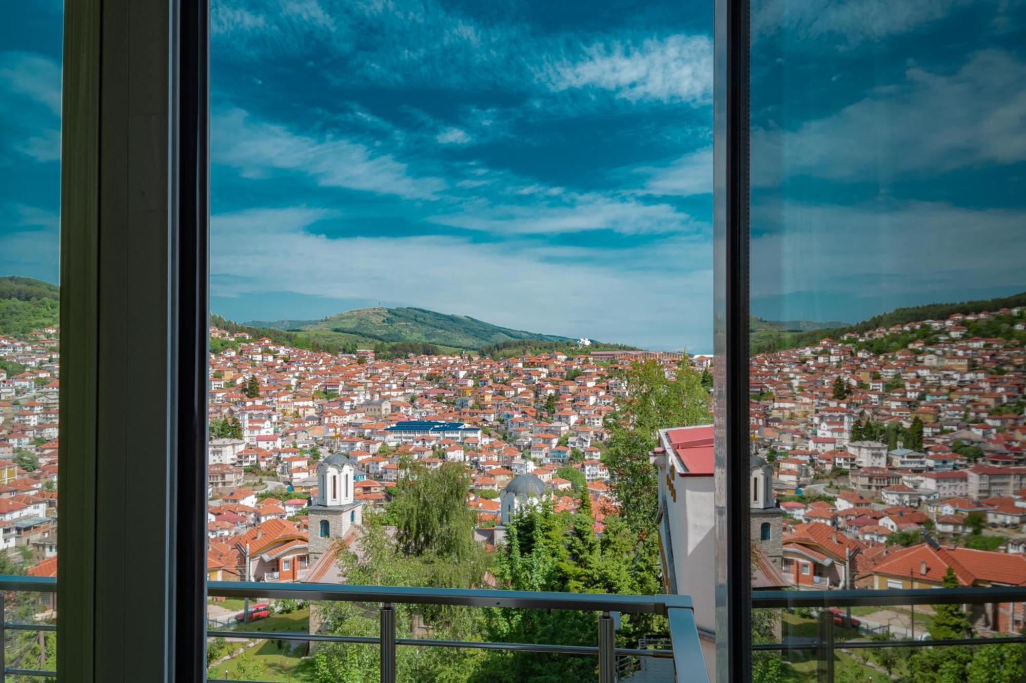 Hotel Montana Palace Krusevo Kültér fotó